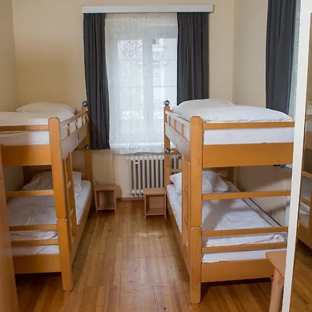 Yoho - International Youth * Solnohrad